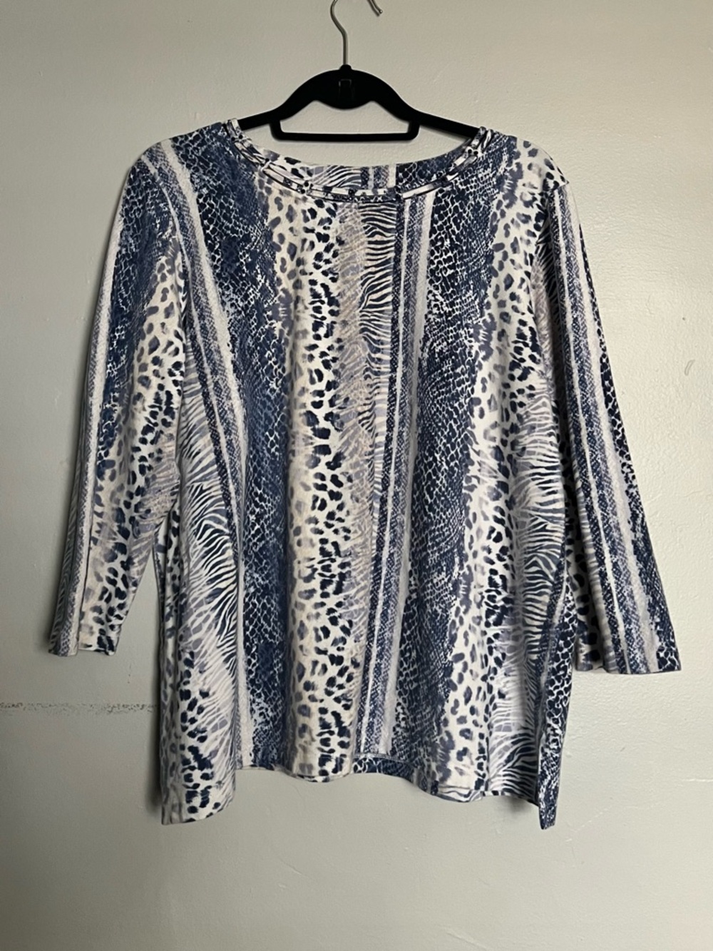 Alfred Dunner Animal Print Blouse Blue White L 3/4 Sleeve Casual Top Women’s